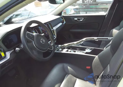 2024 Volvo S60 B5 Core Dark Theme из США, поврежденный, VIN 7JRL12FK9RG313360